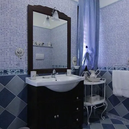 Delle Camelie Bed & Breakfast 3*